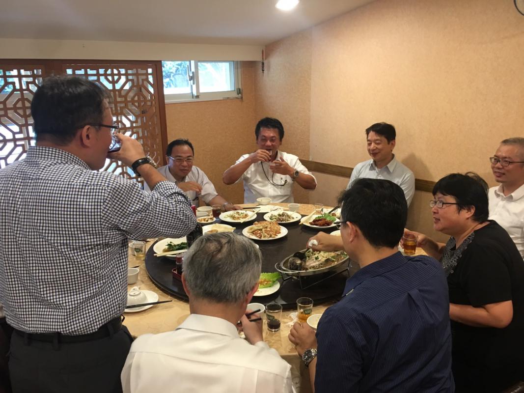108 年6月6日 總經理與台北公司全體同仁年〝中〞聚餐